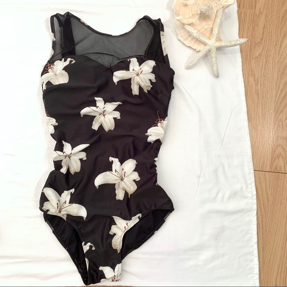 SOLD RETIRED Albion Fit Swimsuit - Lily Marina☆ - Picture 2 of 11